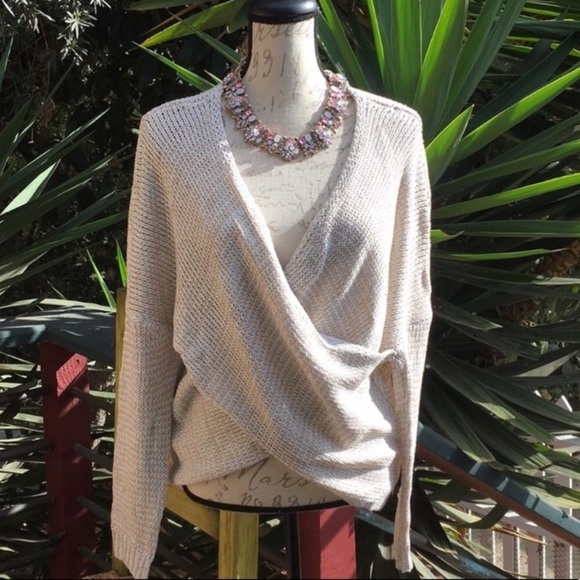 🎉HP🎊New! Overlap Oatmeal Sweater- - Picture 2 of 6